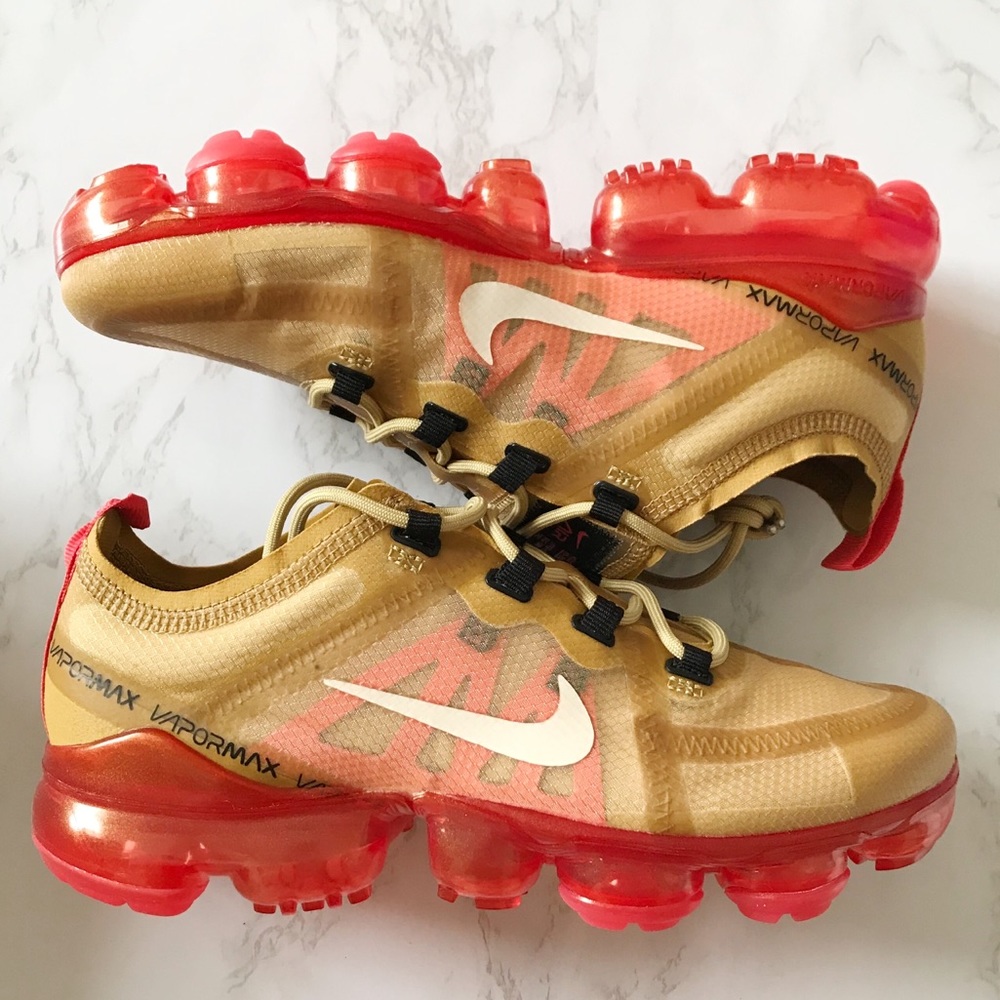 Nike Air Vapormax - Picture 7 of 8